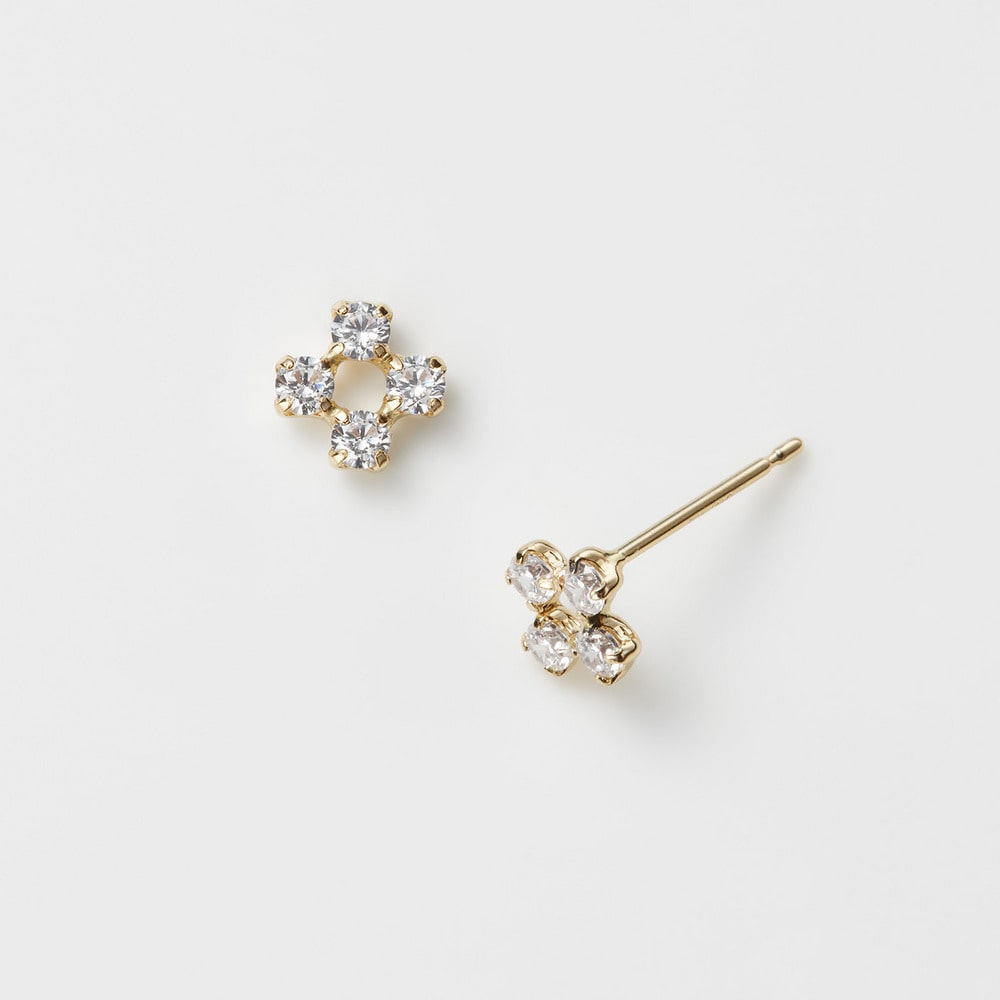 K10ピアス