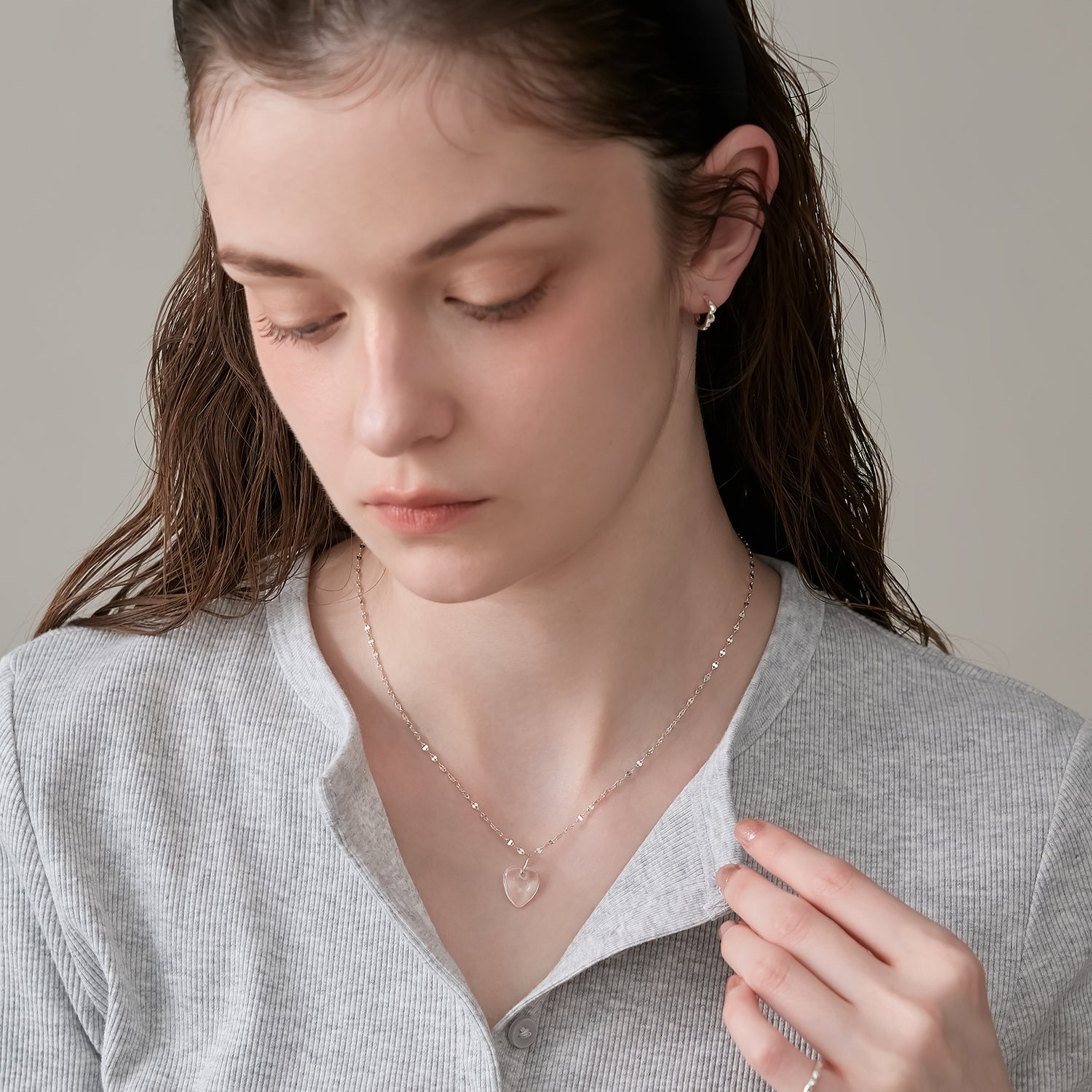 シルバークォーツチャーム（M）